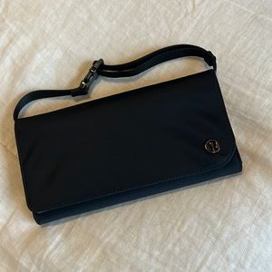 Lululemon Wallet Clutch Crossbody